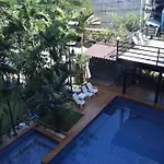 Thongtara House Boutique Srinakarin